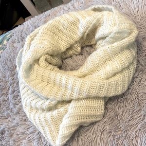 Very warm infinity scarf